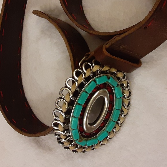 Backstreet Ahead Belt..Medium  brown leather.. heavy silver embellished buckle - Picture 11 of 12